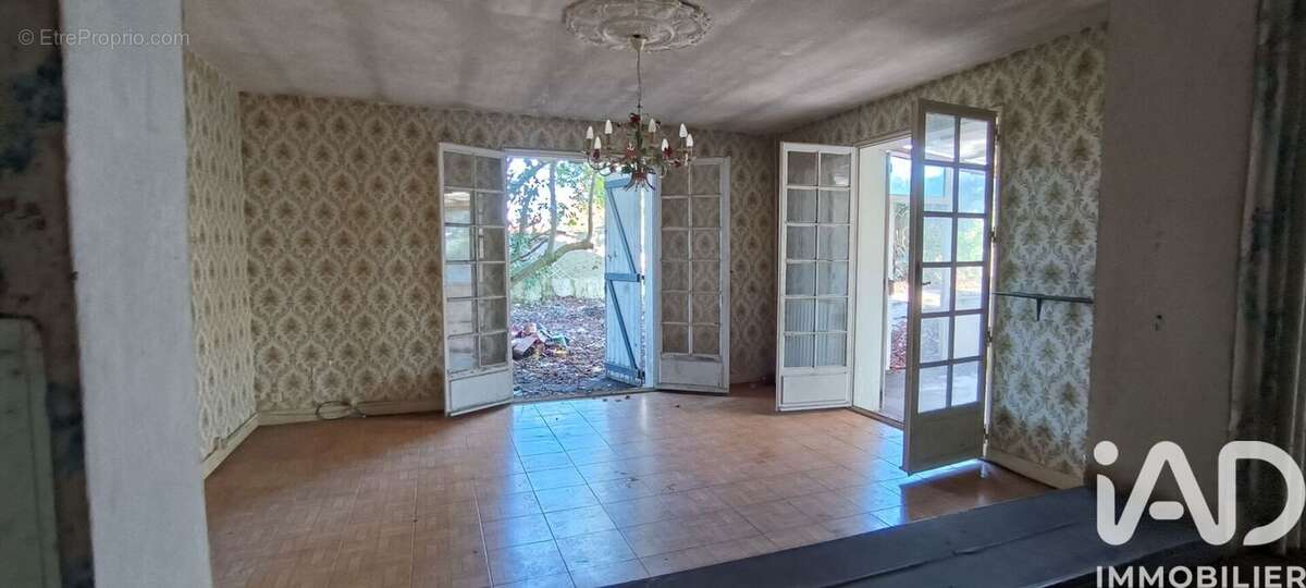Maison 106 m² à Cognac  - photo 8