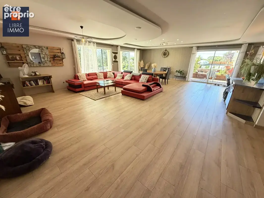 Belle maison moderne avec piscine à Ger - photo 5