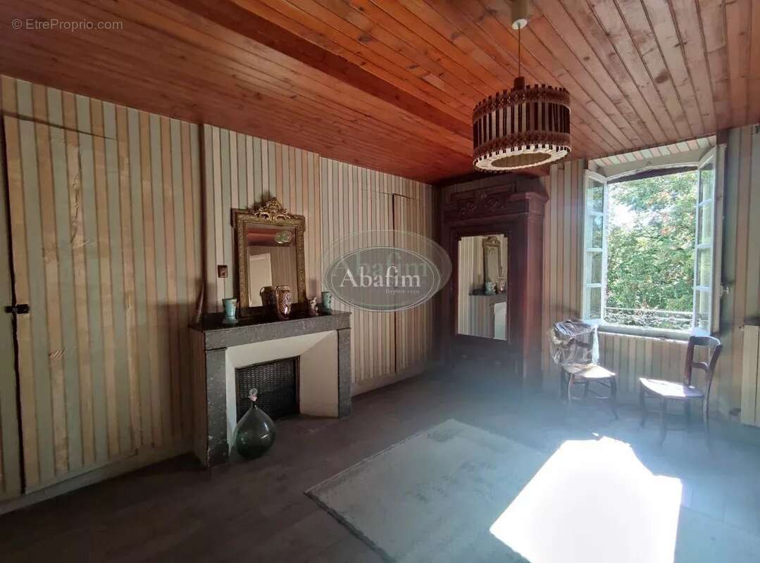 Maison à SAINT-PE-DELBOSC