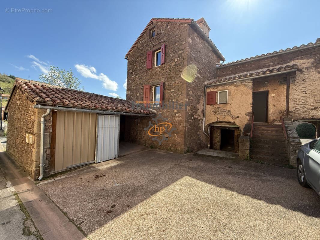 Vente maison avec terrain et dépendances Saint Victor et Melvieu - photo 15