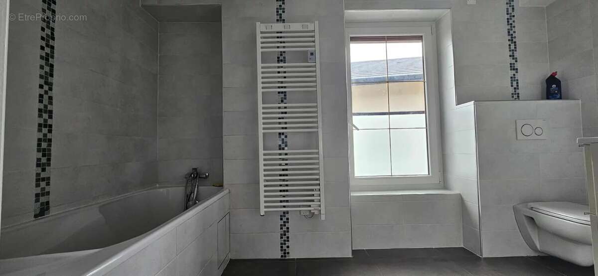 Appartement à BARBERAZ