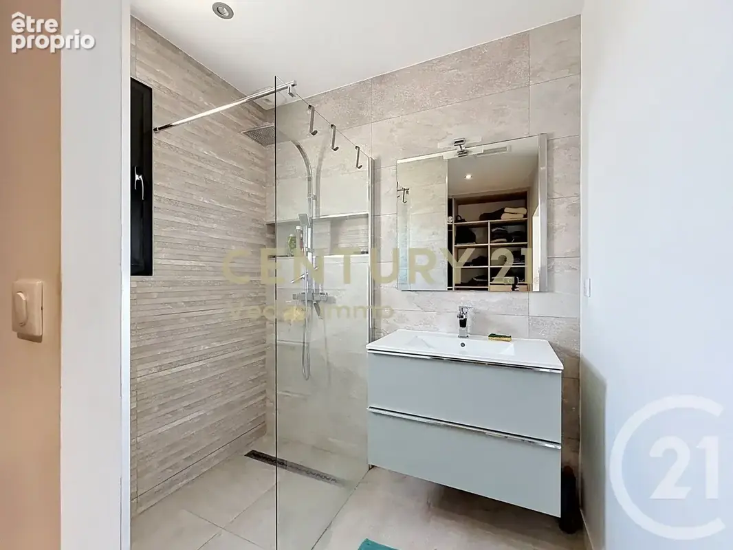 Maison 117 m² à Gigean  - photo 14