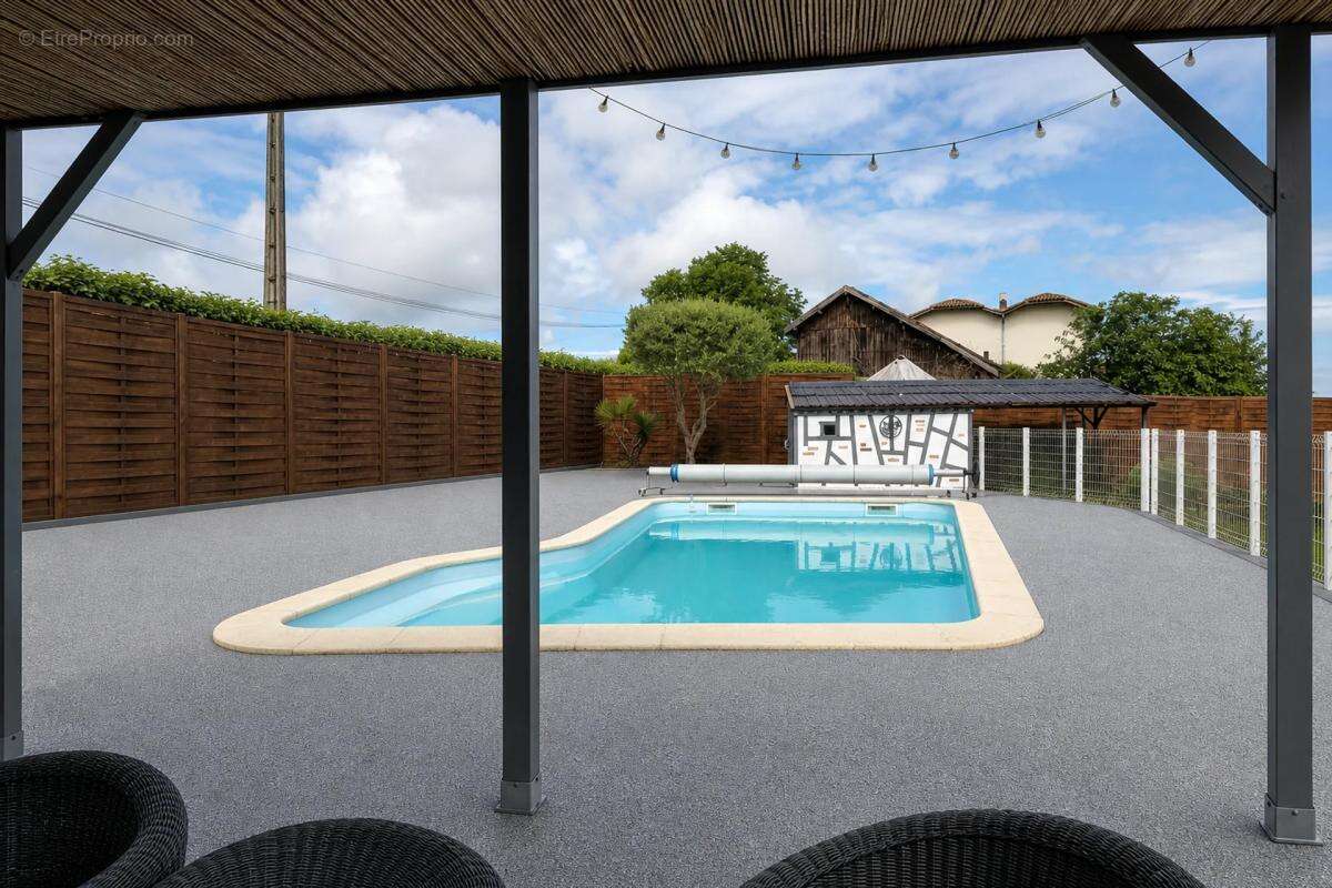 Maison 5 pièces, piscine et jardin à Houeillès - photo 14