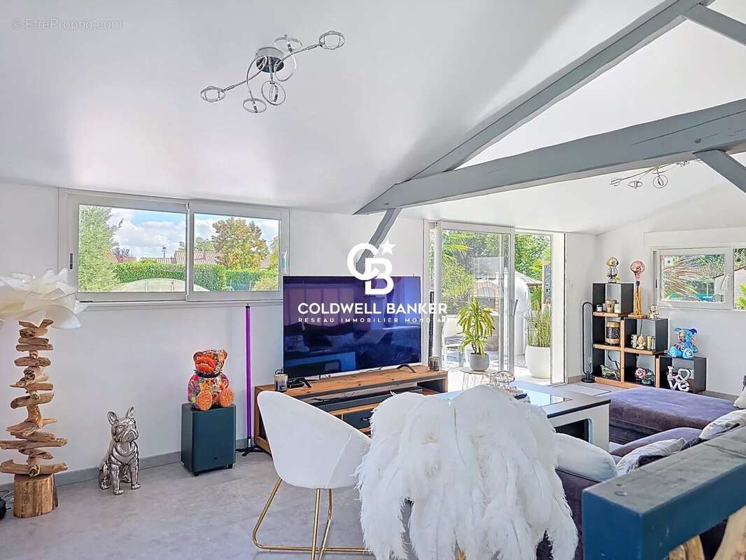 Maison à SAINT-MICHEL-EN-L'HERM