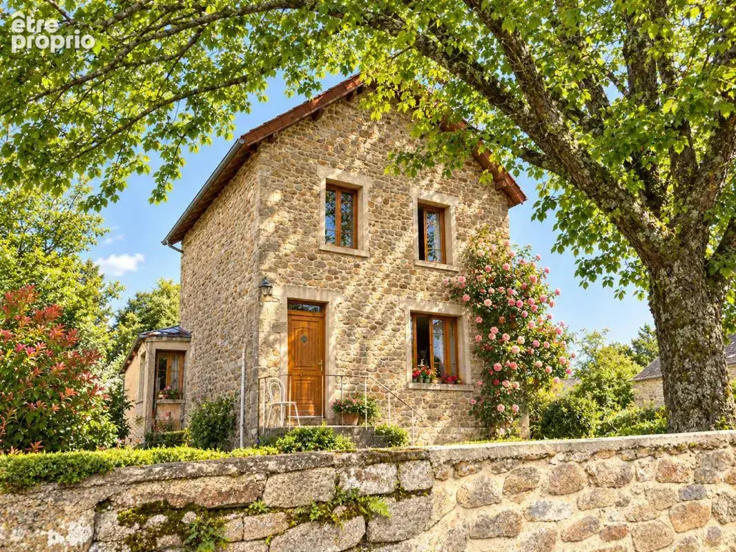 Maison 3 pièces 70 m² · à Crozant · 70 m² · 128 000 €