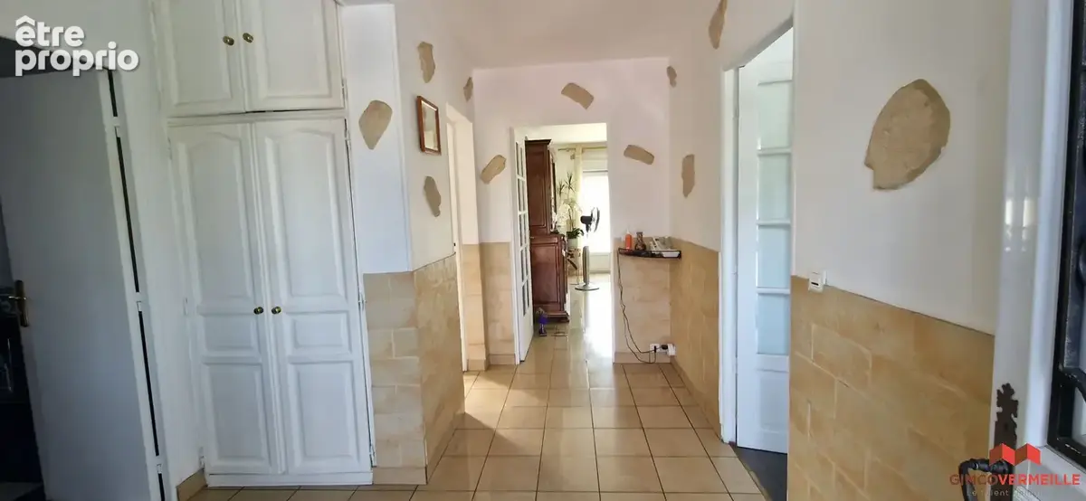 Maison spacieuse à vendre à Conflans-Sainte-Honorine - 5 chambres - photo 4