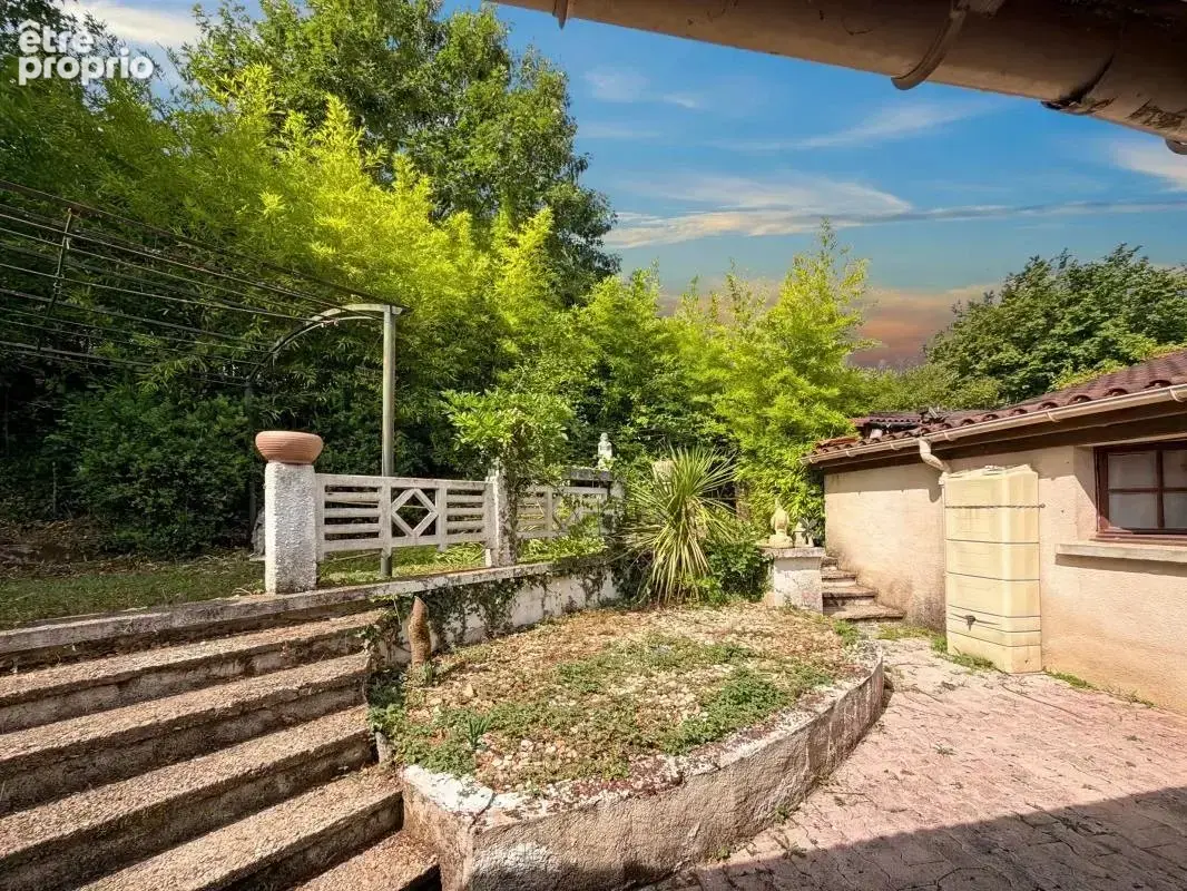  Maison familiale de plain-pied avec vue dominante – Un cadre de vie privilégié à La Chapelle-Gonaguet - photo 17