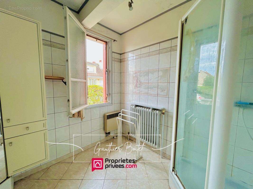 Maison à COULOMMIERS