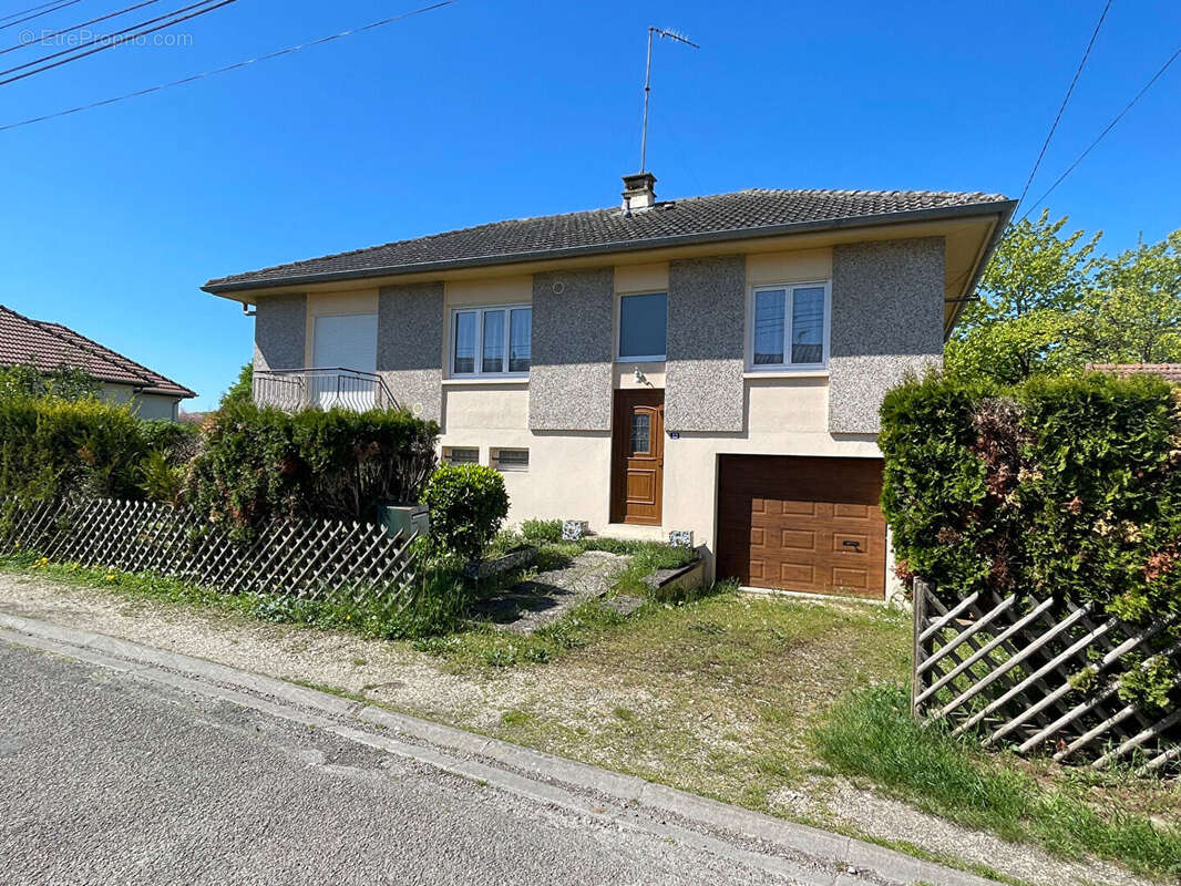 Maison à REVIGNY-SUR-ORNAIN
