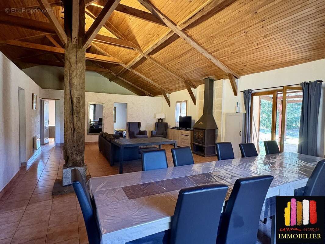 Maison à ONESSE-ET-LAHARIE