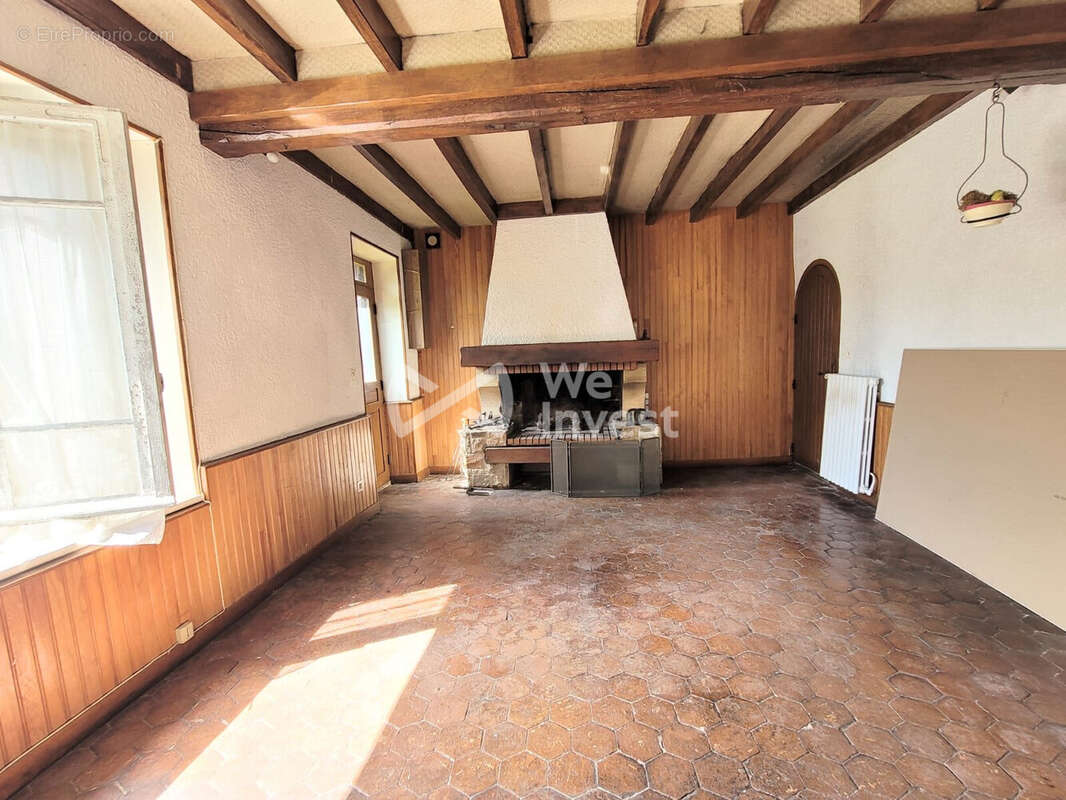 Maison à NOYEN-SUR-SEINE