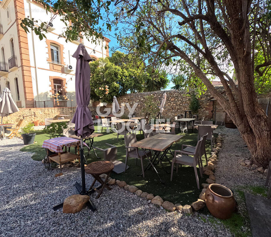 Commerce à LE SOLER