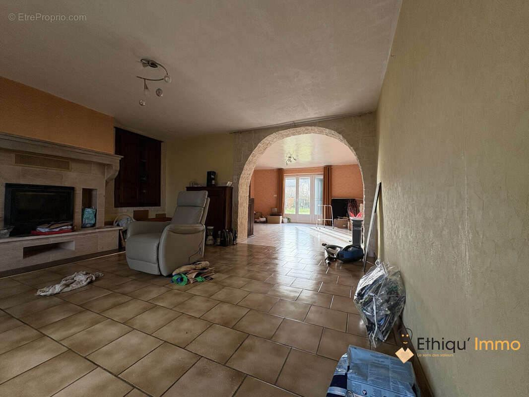 Maison à BAYEL