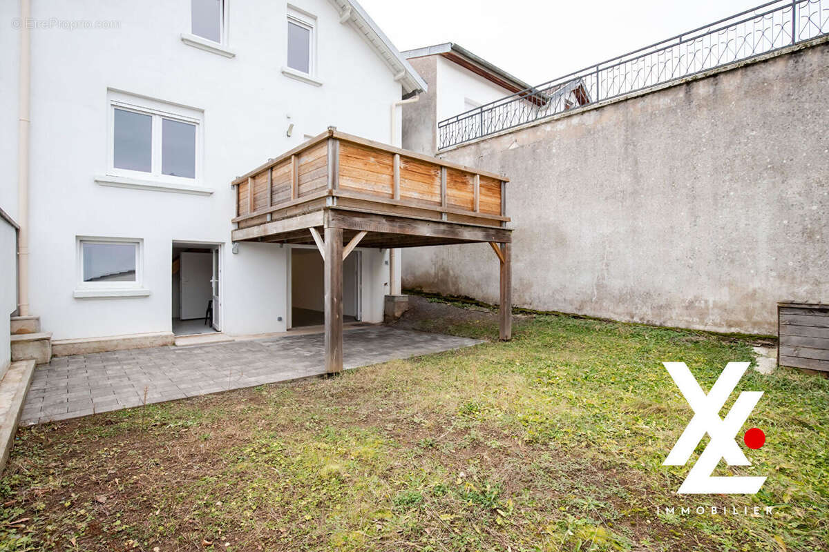 Maison à DAMELEVIERES