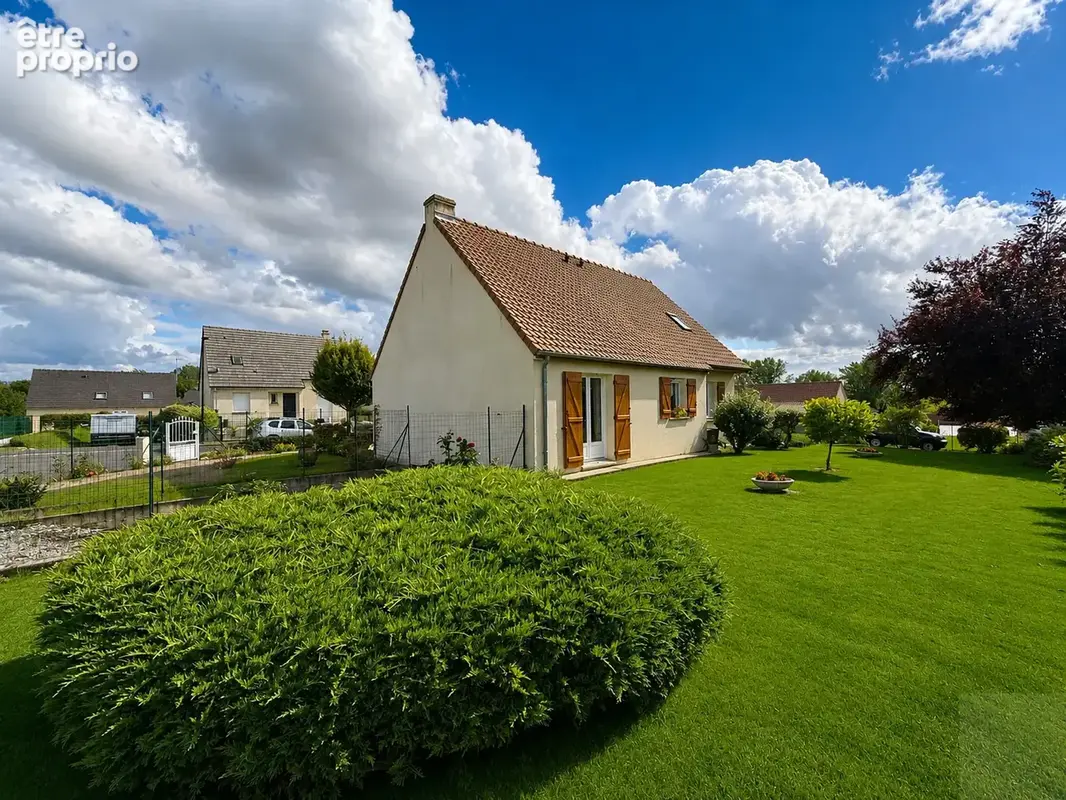Nesle  - pavillon individuel elevee sur sous sol complet - 4 chambres - sous sol complet - garage - jardin - photo 17