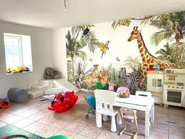 Maison 158 m² à Saint-Thois  - photo 4