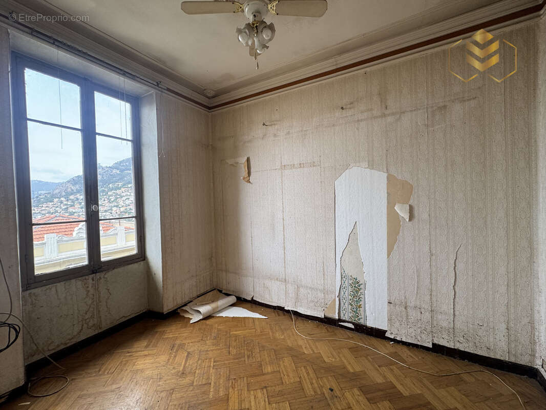 Appartement a restaurer - vue mer monaco - imprenable - photo 7