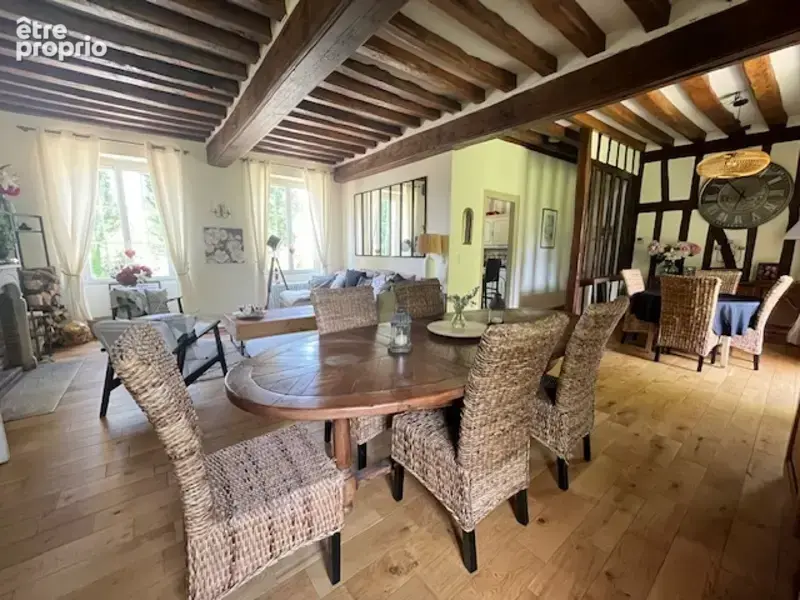 Maison de Charme 7 pièces de 220 m2 - photo 2