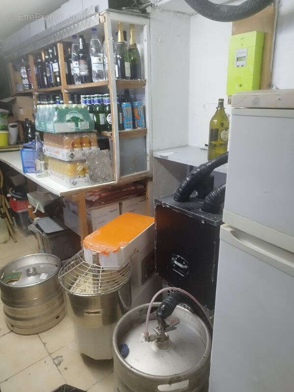 Commerce à PARIS-11E