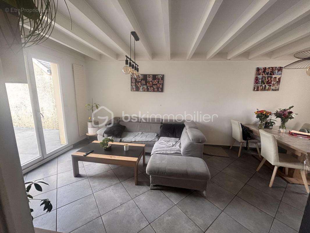 Maison à MORLAAS