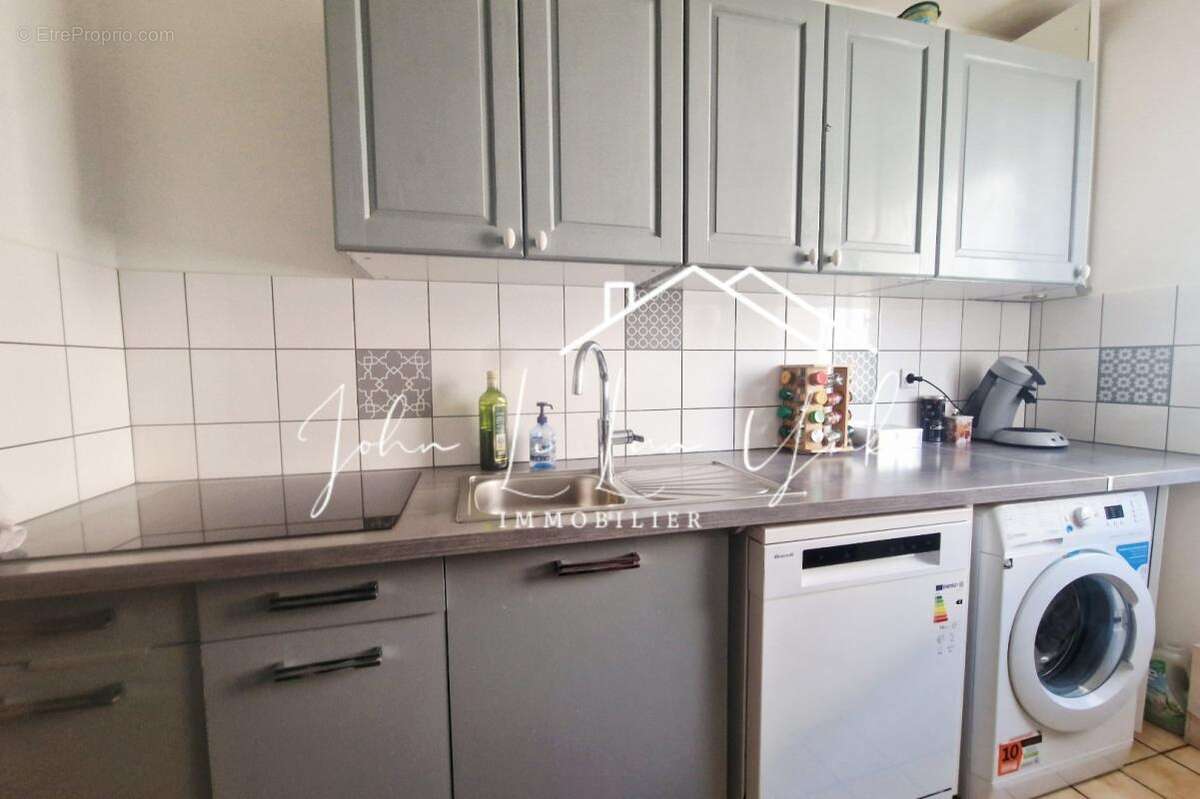Appartement à BEAUCHAMP