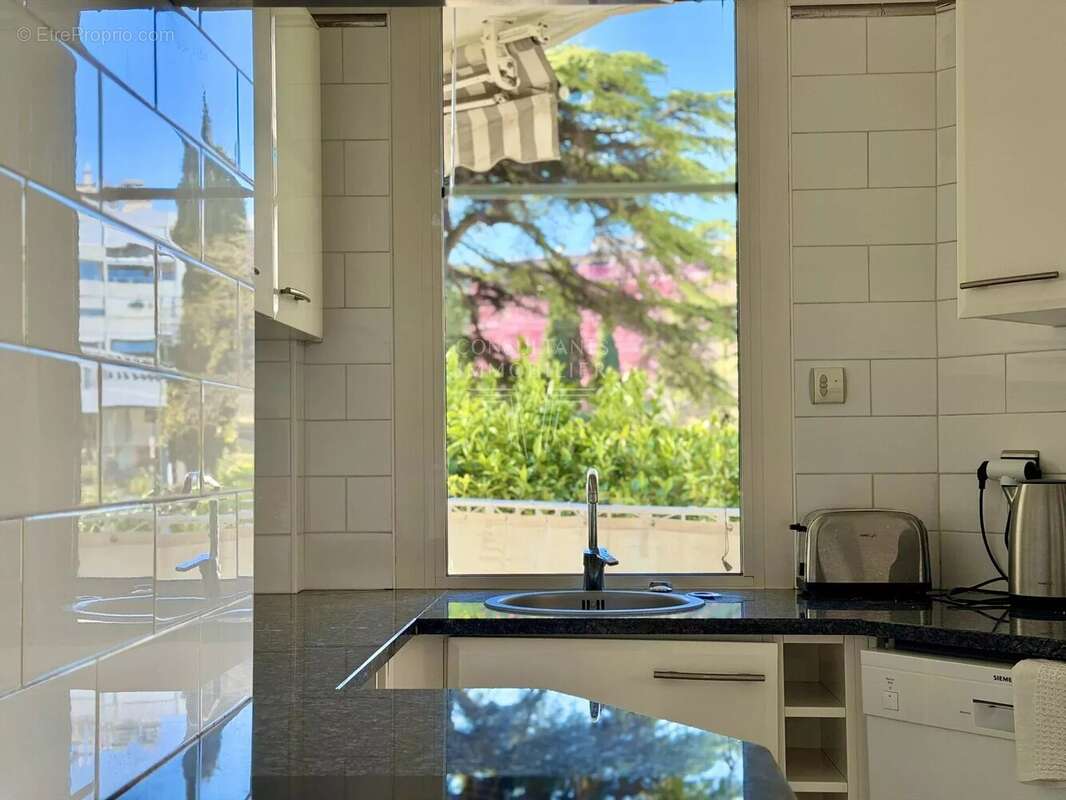 Appartement à LE CANNET