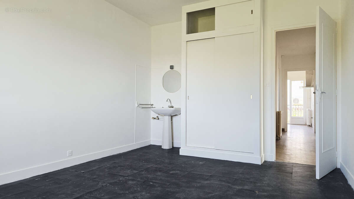 Maison à SAINT-MAGNE-DE-CASTILLON