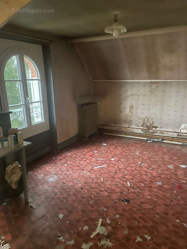 Maison à SAINTE-SAVINE