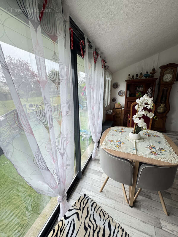 Maison à CHEROY