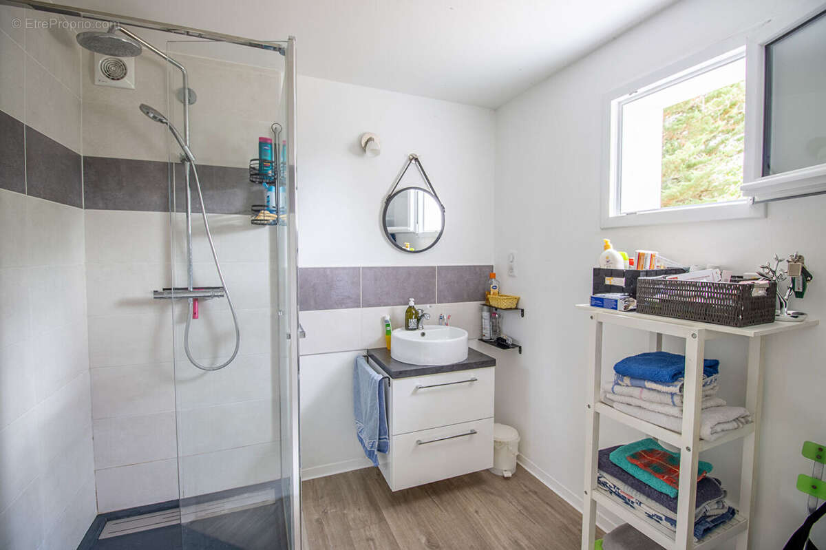 Maison à BEAUVOIR-SUR-MER