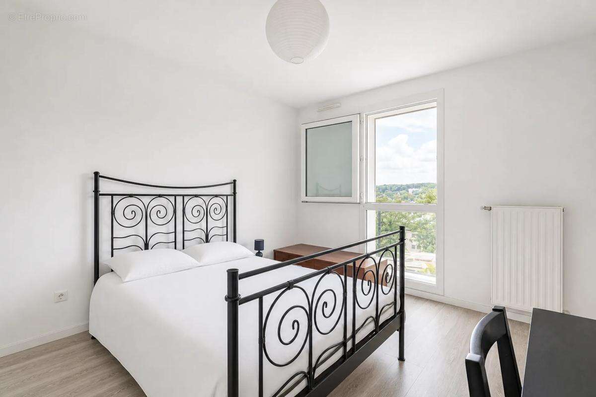 Appartement 4 pièces de 81 m2 situé à Châtenay-Malabry - photo 7