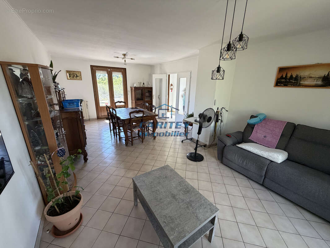 Maison à VY-LES-LURE