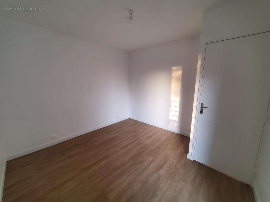 Appartement à SAINTE-LUCE-SUR-LOIRE