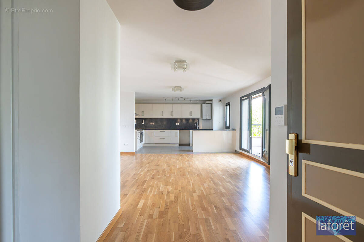 Appartement à NOGENT-SUR-MARNE