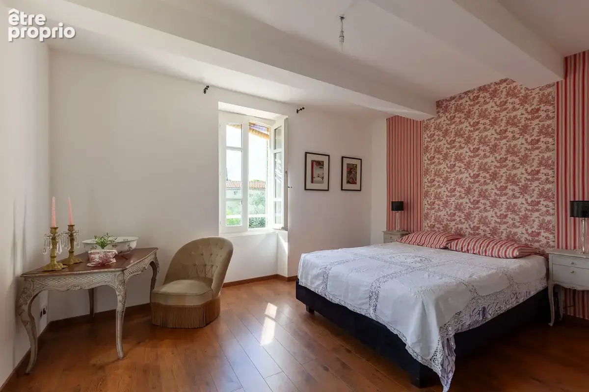 Exclusivité : Maison de charme avec piscine, proche de Châteauneuf-du-Pape - photo 15