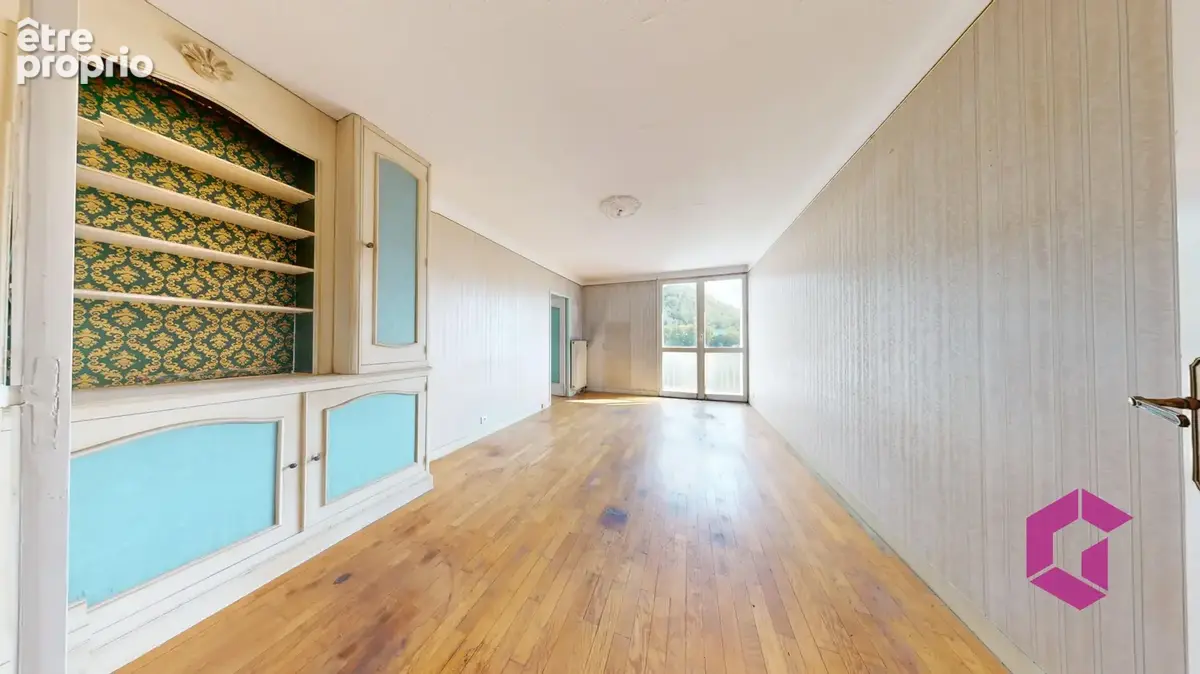 A vENDRE proximité place jacquard appartement de type T4 avec travaux - photo 3