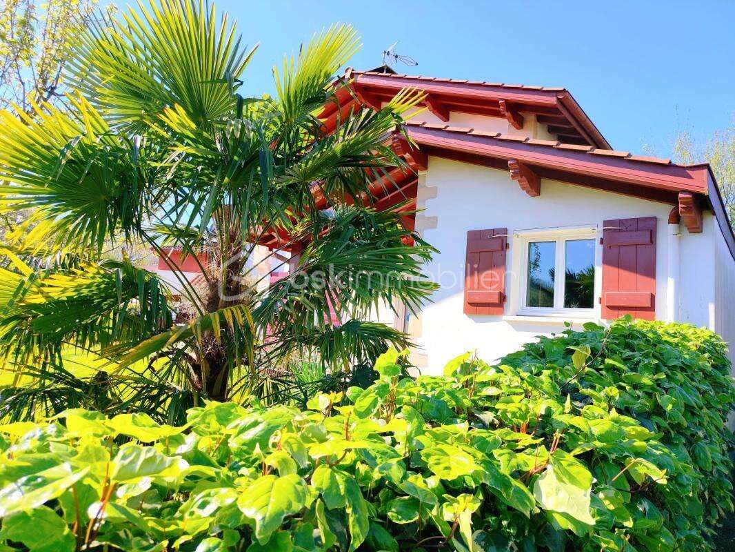 Maison à CAMBO-LES-BAINS