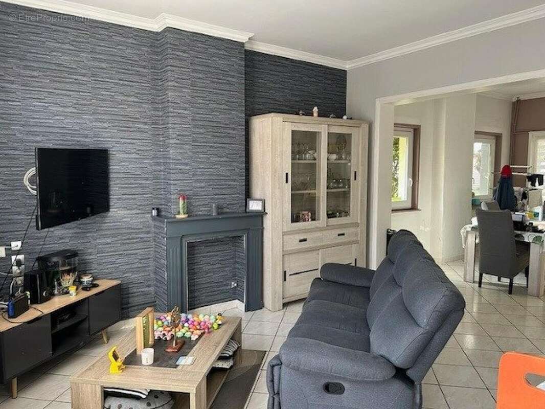 Photo 2 - Maison à NEUVILLE-SUR-ESCAUT