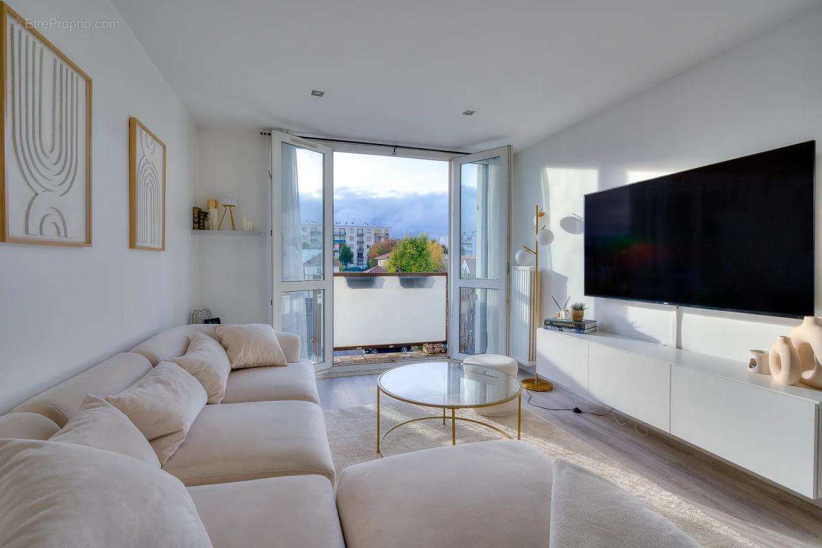 Appartement à THIAIS