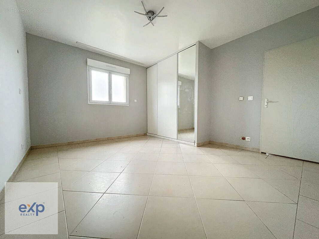Maison 234 m² à Houlbec-Cocherel  - photo 7