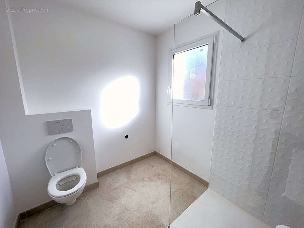 Maison à MESCHERS-SUR-GIRONDE