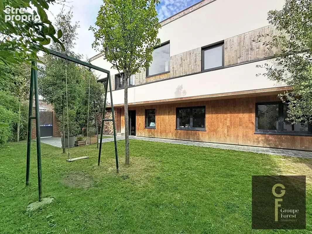 Maison 200 m² à Marcq-En-Baroeul  - photo 3