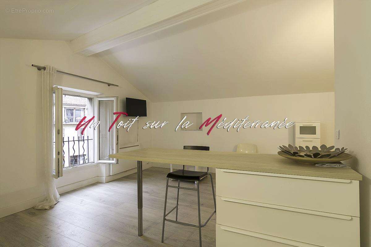 Appartement à BORMES-LES-MIMOSAS