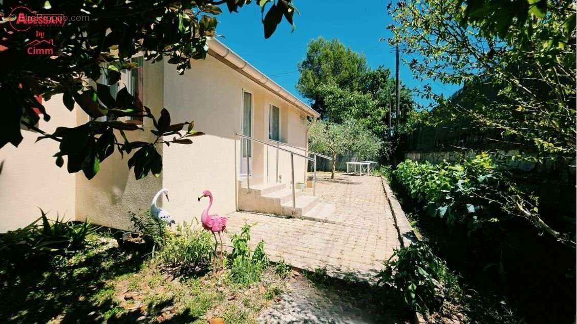 Maison à SAINT-THEODORIT