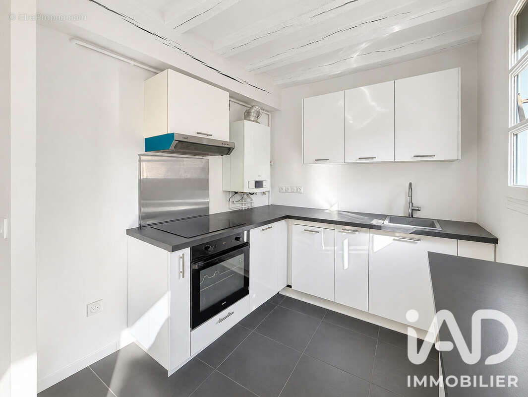 Appartement 63 m² à Chartres  - photo 8