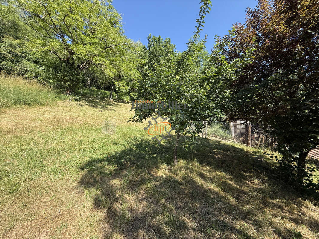 Vente Maison de loisir avec terrains et annexes Versols-et-Lapeyre - photo 10