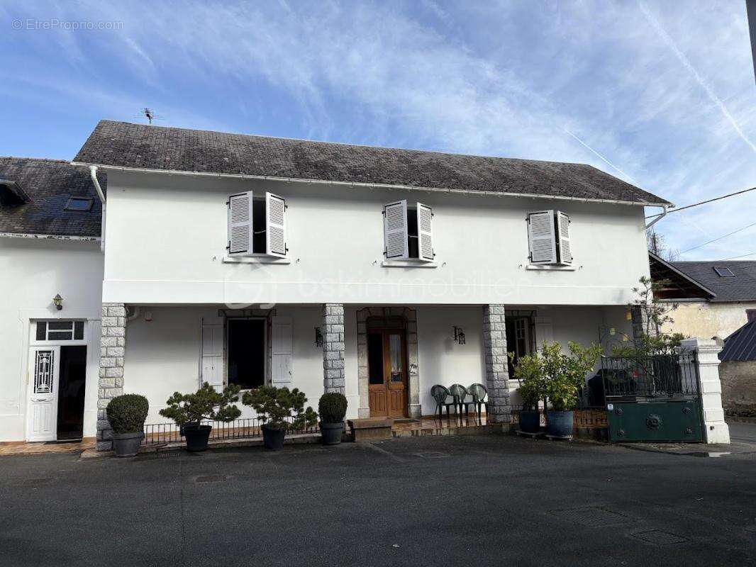 Maison à TREBONS