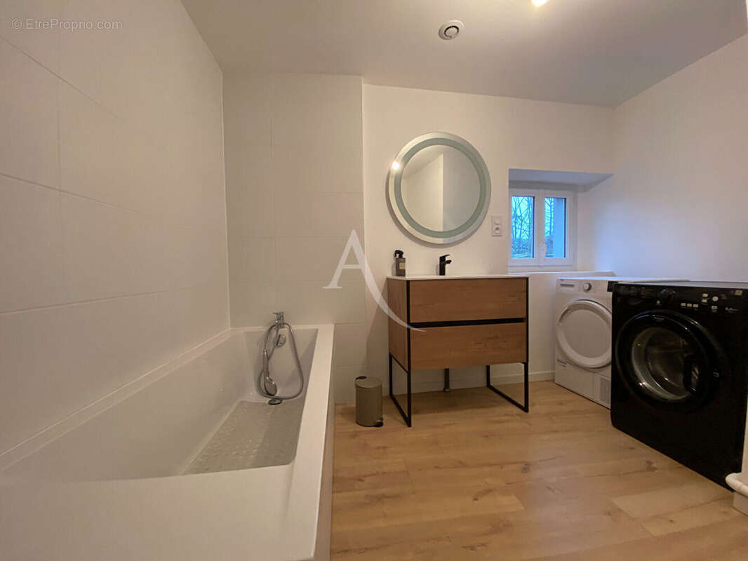 Maison à LA MEIGNANNE