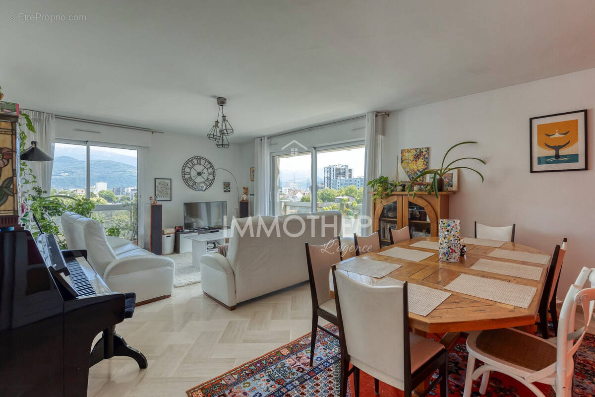 Appartement à GRENOBLE