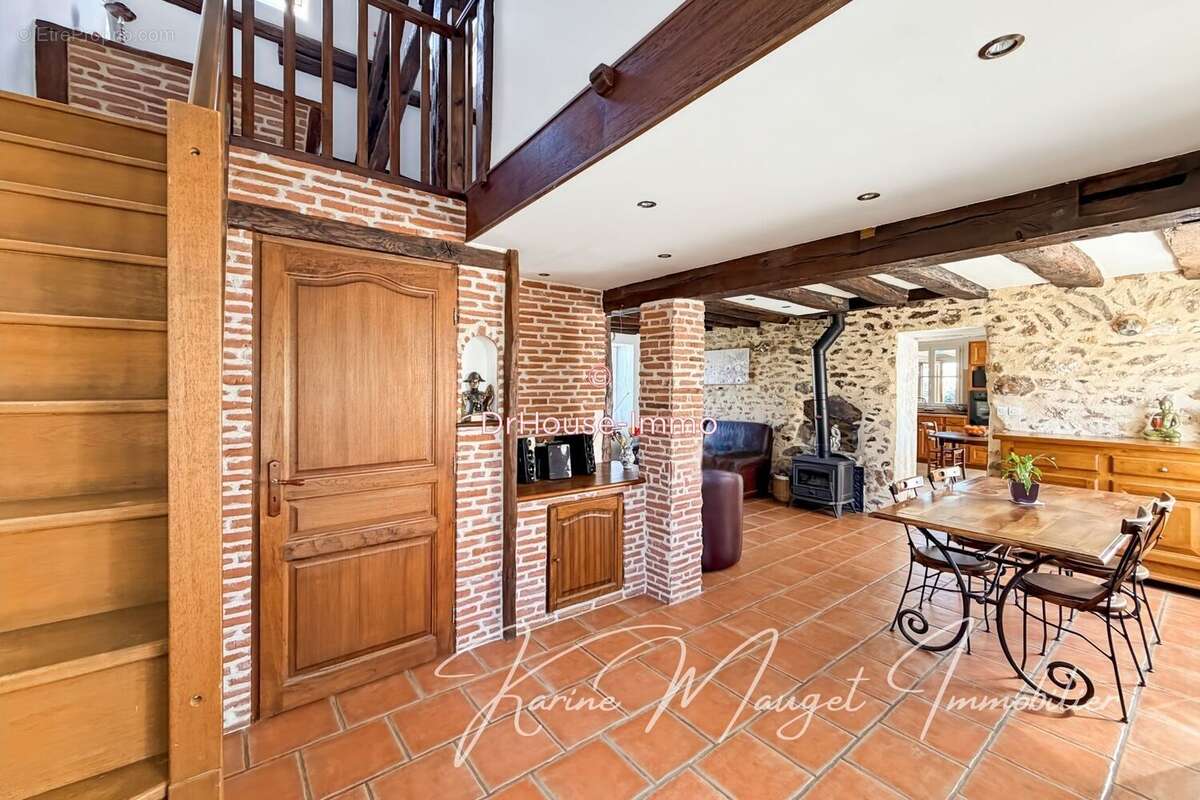 Maison à LUMIGNY-NESLES-ORMEAUX